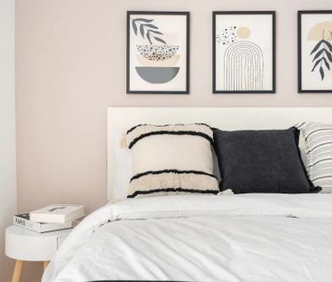 Carrer de Gaiarre, Barcelona, Catalonia 08014 - Photo 5