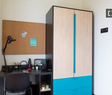 milan, Lombardy 20157 - Photo 3