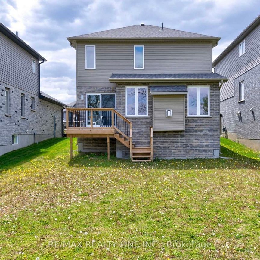 For Lease - 1573 Horseshoe Crescent Unit# Lower, London North, Ontario - Photo 1