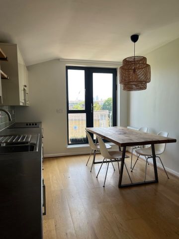 2 Bed Flat, Printers Mews, E3 - Photo 2