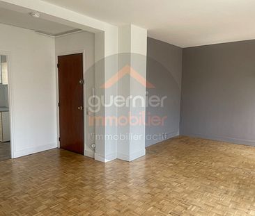 F3 - 66 Rue du Général Giraud - 61.81 m² - Photo 2