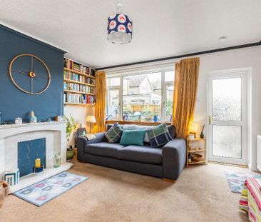 3 bedroom terraced house to rent - Photo 3