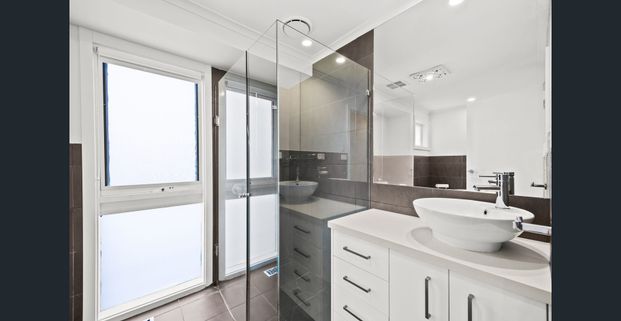 Refreshed Family Home Walking Distance to Vermont SC! - Photo 1