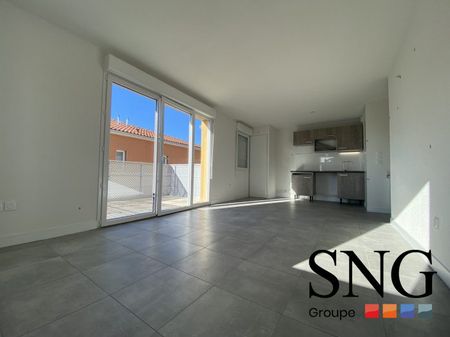 T3 AVEC BALCON +2 PARKINGS - Photo 3