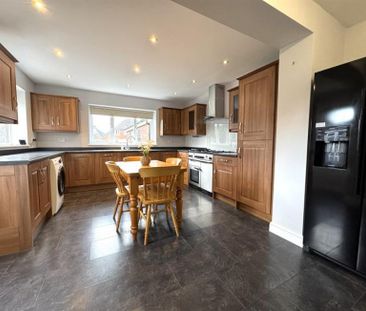 3 Bedroom Semi Detached To Let - Photo 6