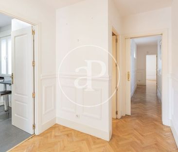 Luxury Apartment for rent in Madrid, Spain - Photo 3
