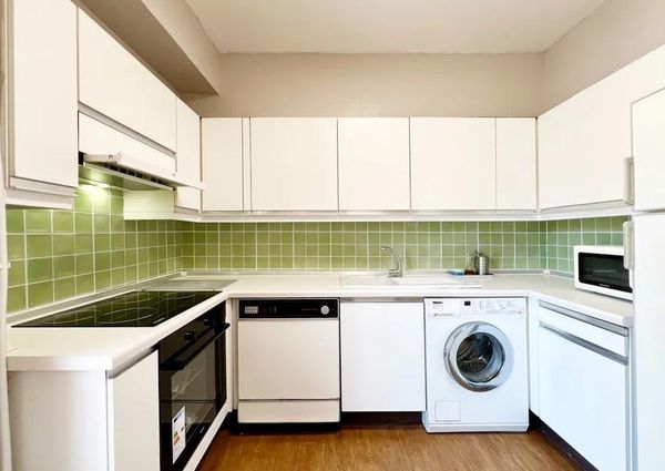 Calle Pedro Heredia, Madrid, Community of Madrid 28028