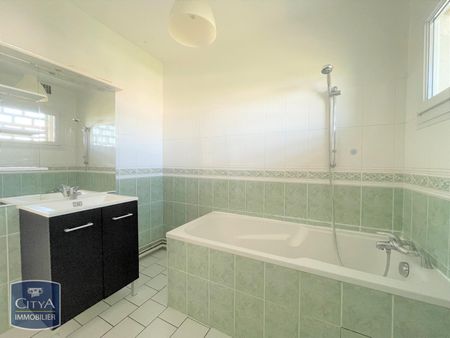 Location Appartement 3 pièces 63m² LIBOURNE 33500 - Photo 4