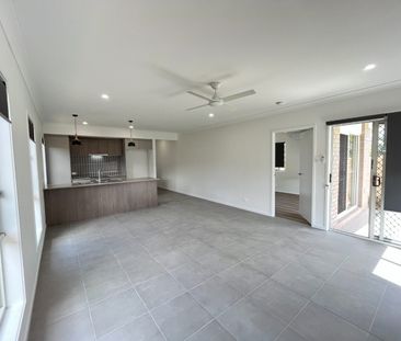 22 STRETKO STREET, Greenbank QLD 4124 - House For Rent | Domain - Photo 1