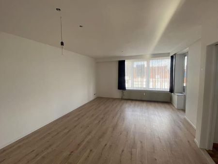 Appartement te huur - Foto 3