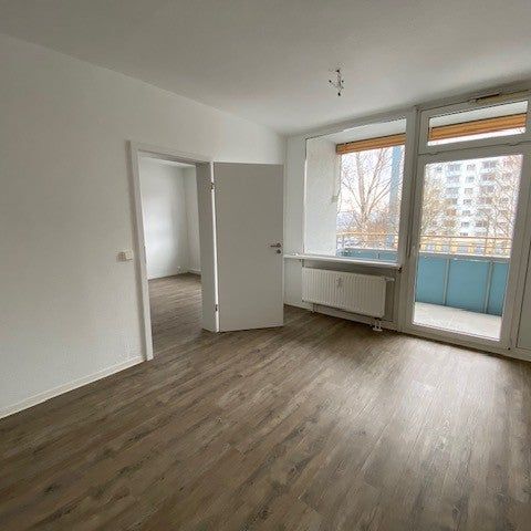 Sanierte Wohnung zum SOFORTEINZUG - Photo 1