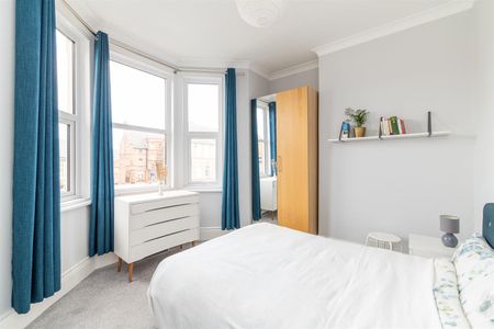 Trewhitt Road, Heaton, Newcastle Upon Tyne - Photo 2