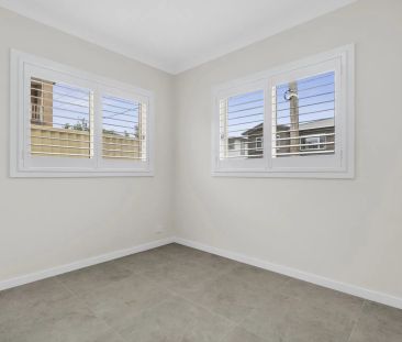 New Garden Flat – Modern Coastal Living - Photo 6