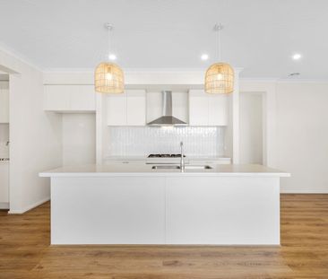 Style in Sea Side Estate - Photo 3