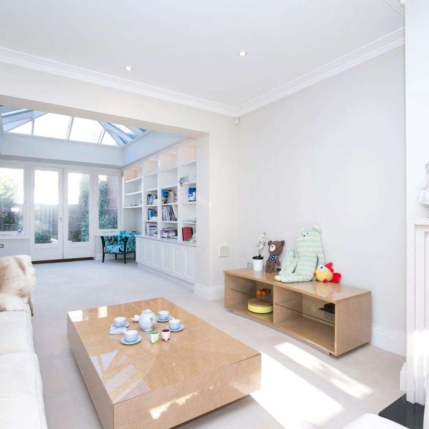 Chalmers Way, Twickenham, TW1 1QG - Photo 1