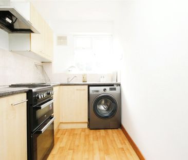 2 bedroom house to rent - Photo 2