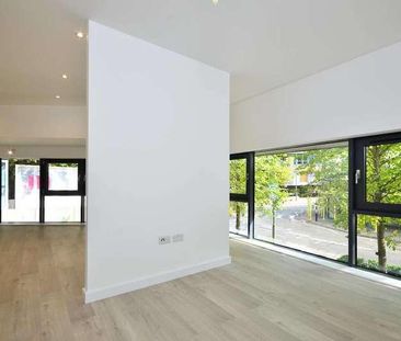 Guildford Road, Woking, GU22 - Photo 3