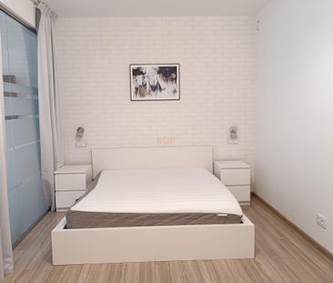 Pl. Dominikański, 2 pokoje, 60 m2 - Zdjęcie 4