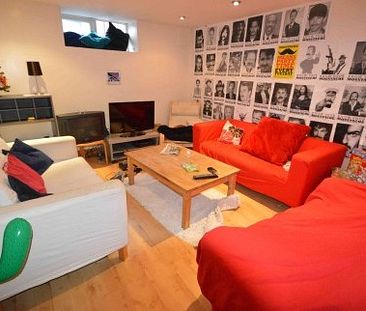 6 Bedroom Student Rentals Leeds - Photo 3