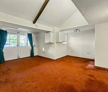 Law Lane, Drayton, Langport, Somerset, TA10 - Photo 2