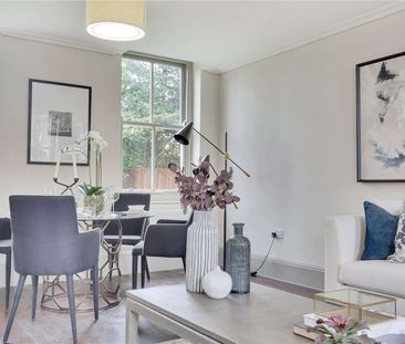 A contemporary 2 bedroom apartment with garden and allocated parking - Photo 3