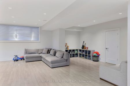 For Lease - 8 Nora Road, Toronto, Ontario - Photo 3