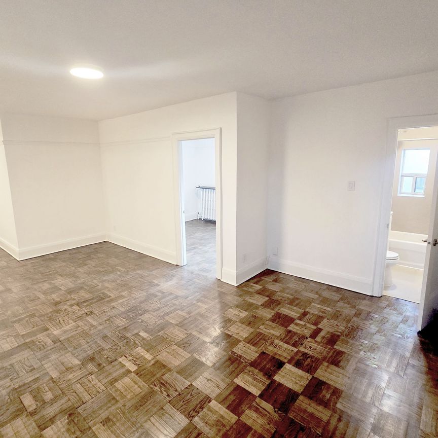 For Lease - 110 Wellesley Street Unit# 508, Toronto, Ontario - Photo 1