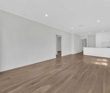 Modern Family Home In A Great Location - Photo 3