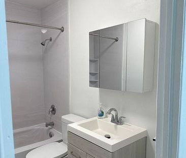 For Lease - 909A Danforth Avenue, Toronto, Ontario - Photo 1