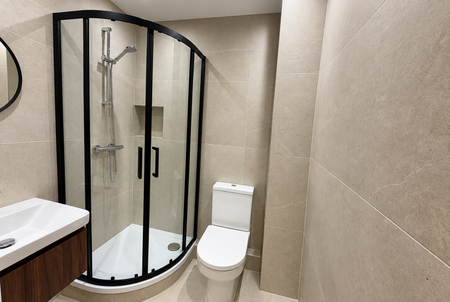 3 bedroom flat to rent - Photo 4
