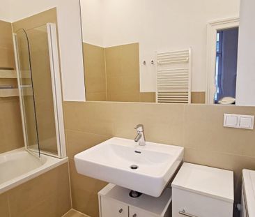 AUGARTEN-NÄHE, 48 m2 Altbau, Wohnküche, 1 Zimmer, Wannenbad, Parket... - Photo 6