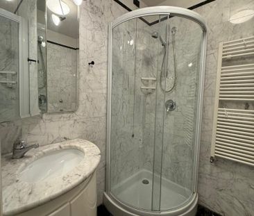 Private room at Via Scipione Ammirato 40 - Photo 5