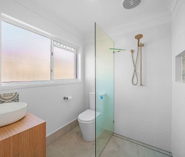 34 Kingarry Circuit, Merrimac QLD 4226 - House For Rent | Domain - Photo 5