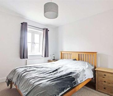 Nelson Close, Poringland, Norwich, Norfolk, NR14 - Photo 3