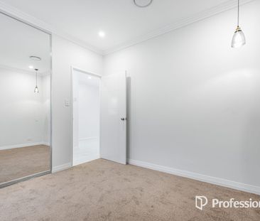 Brand New Rear Villa - Private, Low-Maintenance Living - Photo 2