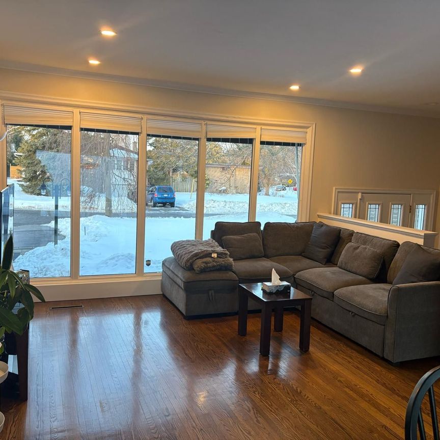 For Lease - 129 Briar Court, Oshawa, Ontario - Photo 1