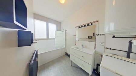 Location Appartement 2 pièces 52m² POITIERS 86000 - Photo 5