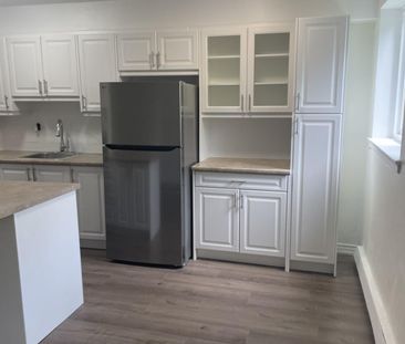 For Lease - 2365 Marine Drive Unit# 102, Oakville, Ontario - Photo 3