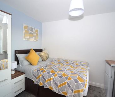 1 bedroom house of multiple occupation to rent - Photo 5