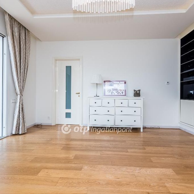 Rózsadomb, 1026, Budapest - Photo 1