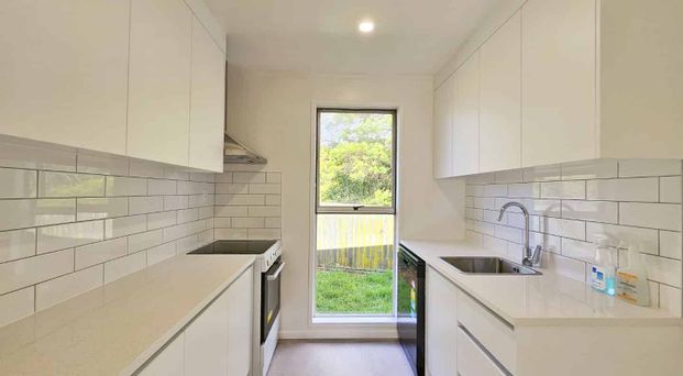 51B Daytona Road, Henderson - Photo 1