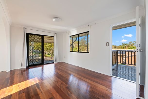 Renovated Family Home with Spacious Yard and ample storage - Photo 1