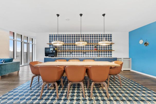 2 bedroom penthouse to rent - Photo 1