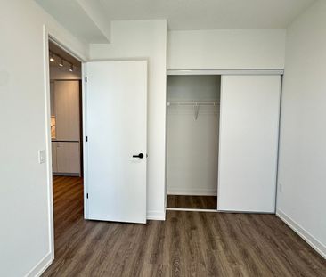 For Lease - 8 Interchange Way Unit# 3915, Vaughan, Ontario - Photo 2