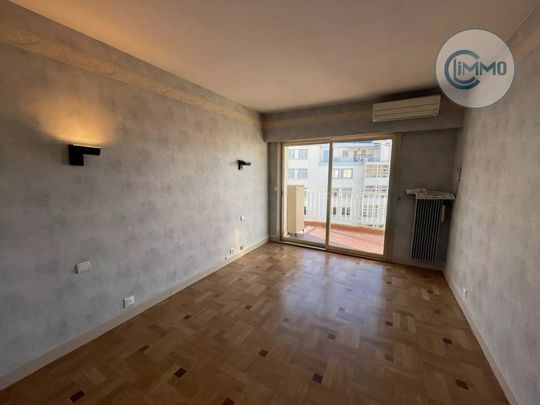 Location Appartement 4 pièces 87m² NICE 06000 - Photo 1