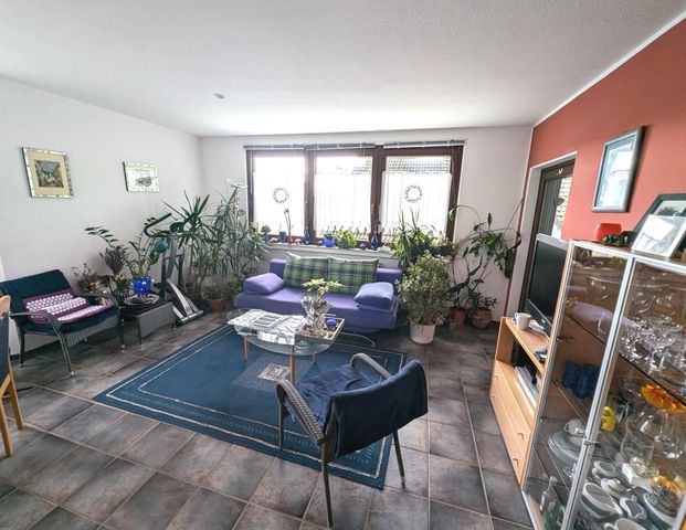 Hürth-Hermülheim: 2-Zimmer-Wohnung mit Balkon – Perfekt für Singles & Paare - Photo 1