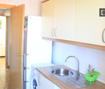 4 room luxury Apartment for rent in Madrid, Spain - Photo 5