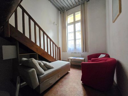 Location Appartement 1 pièce 26m² AIX EN PROVENCE 90ème - Photo 4