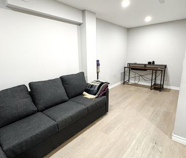 For Lease - 47 Cornish Drive, Clarington, Ontario - Photo 2