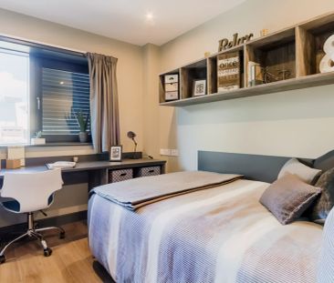 5 Bed Cluster - Photo 3